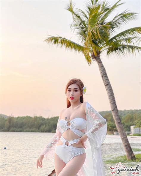 44 Hình Ảnh Hot Girl Mì Gõ Pinky Bảo Trân Bikini Sexy