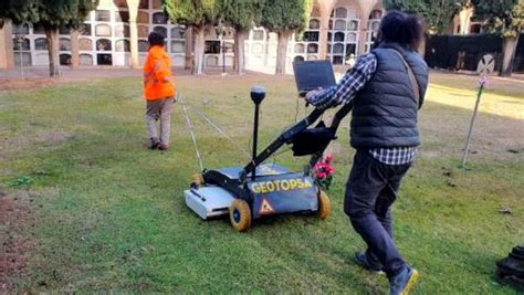 Prospeccions amb georadar al cementiri de Tàrrega per determinar la