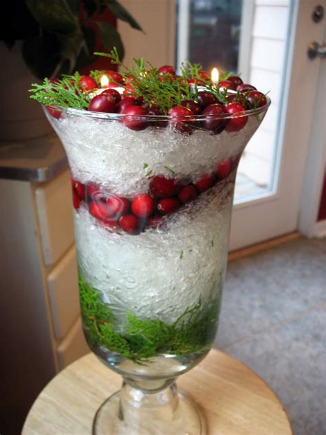 28 Best Diy Christmas Centerpieces Ideas And Designs For 2020