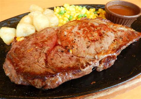 I've had the Saizeriya "Rib Steak"! Soy sauce based "garam sauce" goes ...