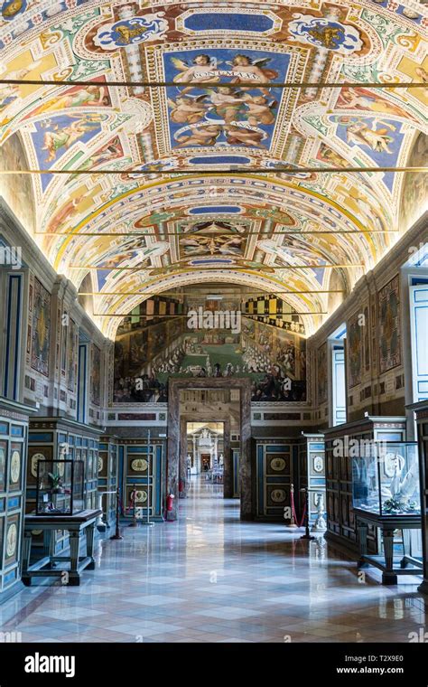 The Vatican Apostolic Library (1475).Vatican museum, Vatican city, Rome ...