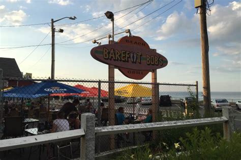 Barefoot Bob's Beach Grill [CLOSED], Hull, MA | Boston's Hidden Restaurants