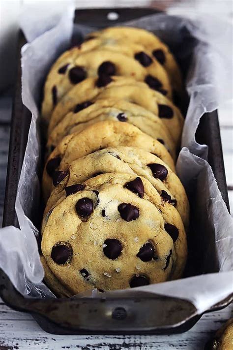 Salted Caramel Chocolate Chip Cookies Creme De La Crumb