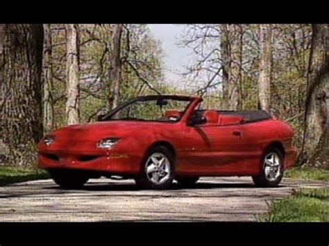 Motorweek Retro Review Pontiac Sunfire Convertible Youtube