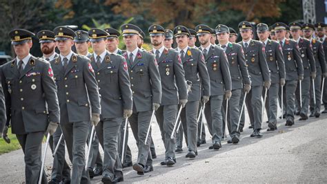 Uniform Bundesheer