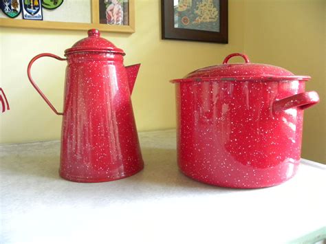 Vintage Red Speckle Enamel Coffee Pot And Stock Pot Etsy Coffee Pot