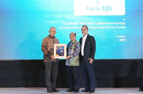 Mantap Bank Bjb Raih Penghargaan Di Ajang Best Bumd Award