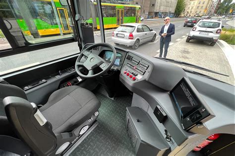 MPK Poznań pokazało przegubowe Mercedesy Conecto G Transport Publiczny