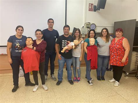 Cómo aprender a salvar vidas desde los 3 años gracias a la formación de