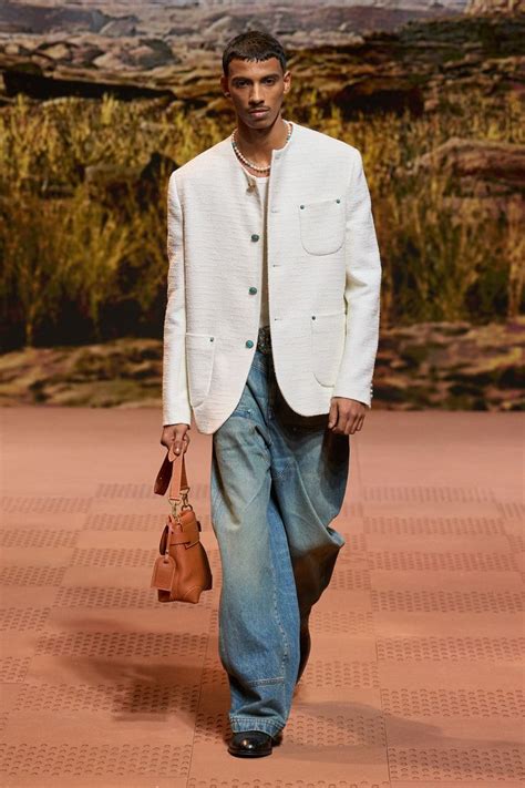 Louis Vuitton Fall Menswear Https Vogue Fashion Shows