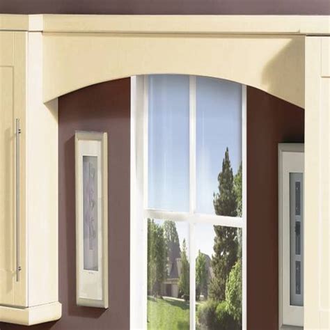 Bella Arched Pelmet