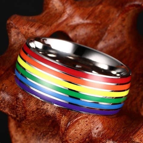 Rainbow LGBT Pride Ring For Lesbian Gay Wedding En Grandado