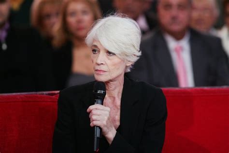 Françoise Hardy dans une lettre à Emmanuel Macron elle demande le