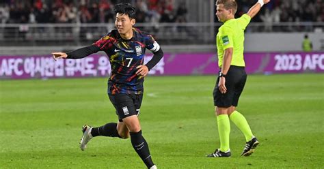 Sons Late Free Kick Secures S Korean Draw Against Costa Rica