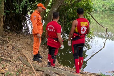 Jornal Correio Corpo é resgatado de rio no extremo sul da Bahia pelos