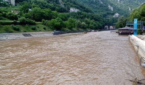 ploče nevreme kiša poplave dolina neretve Informer rs