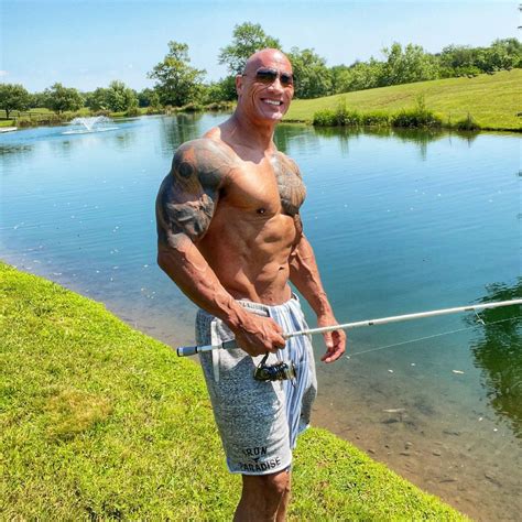 Dwayne The Rock Johnson Receives Praise For Flaunting His Fit