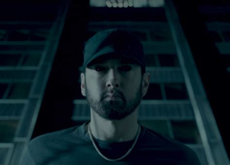 Eminems ‘kamikaze Album Debuts No 1 On Billboard Hwing