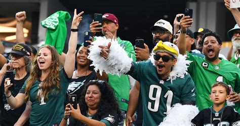 Eagles, Cowboys Fans Voted Most Annoying by NFL Players: 'Loud, Rude ...