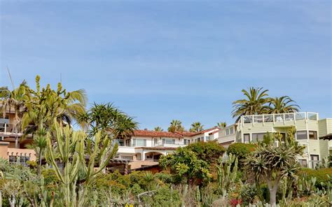 Mira Mesa Community Guide | San Diego Castles Realty