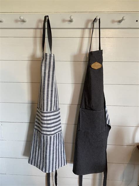 Making A Reversible Apron Diy Tutorial With Video Hearty Sol Sewing