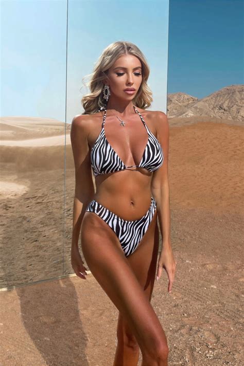 8 Hot Sexy Zemfira Bikini Pics