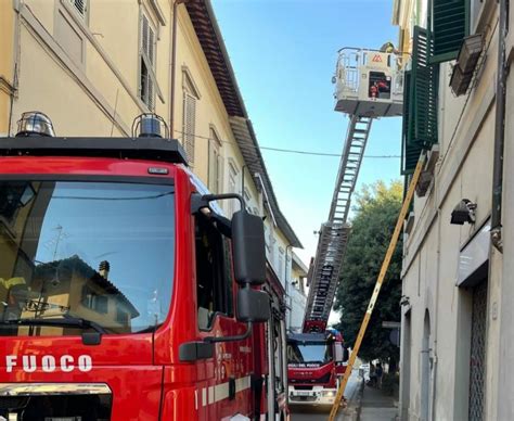 Attimi Di Paura A Prato Principio Dincendio In Un Appartamento