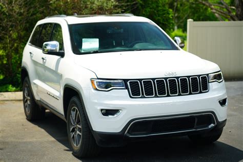 Used 2019 Jeep Grand Cherokee LIMITED 4X2 LUXURY GROUP II For Sale ...