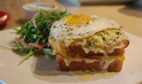 Des recettes faciles et gourmandes de croque madame pour le dîner ou