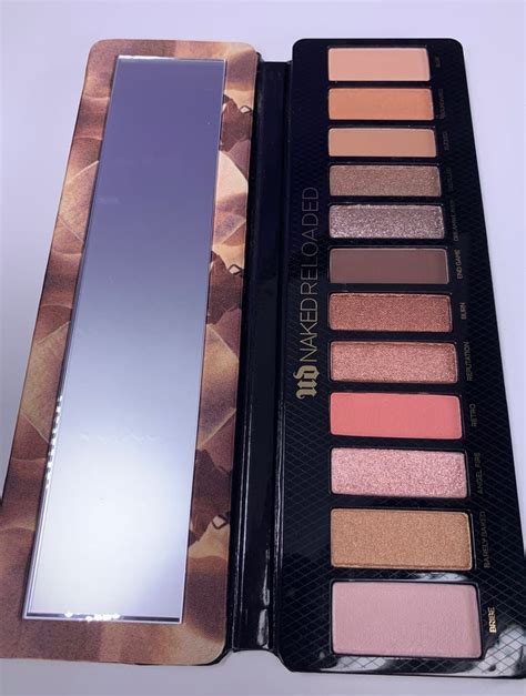 Urban Decay Naked Reloaded Palette Foto Swatches