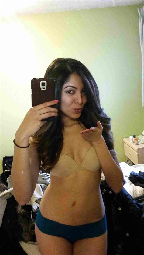 Indian Amateur At HomeMoviesTube