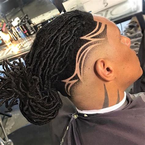 60 Hottest Men S Dreadlocks Styles To Try In 2019 Board 1 Dreadlock Hairstyles For Men Hair