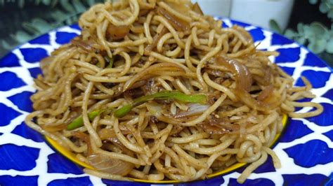 Simple Hakka Noodles Recipe Without Vegetables How To Make Hakka Noodles Divya Ki Rasoi