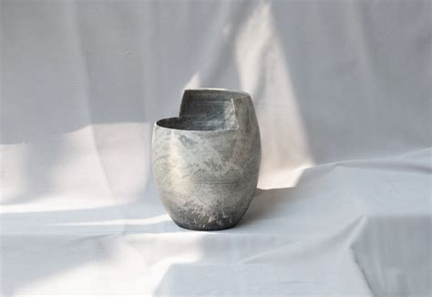 Cut Medium Naked Stone By Studionudo ADORNO DESIGN