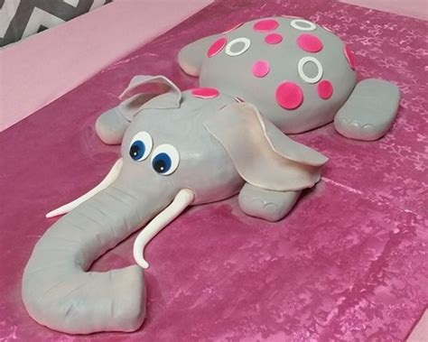 Elephant Baby Shower Cake - CakeCentral.com