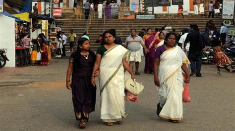 Temple Entry Dress Code Relaxed For Women Devotees The Hindu