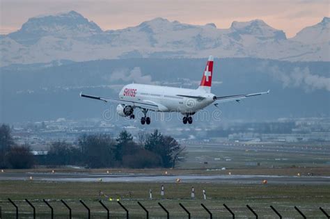 HB IOF Swiss Airbus A321 111 Jet In Zurich In Switzerland Editorial