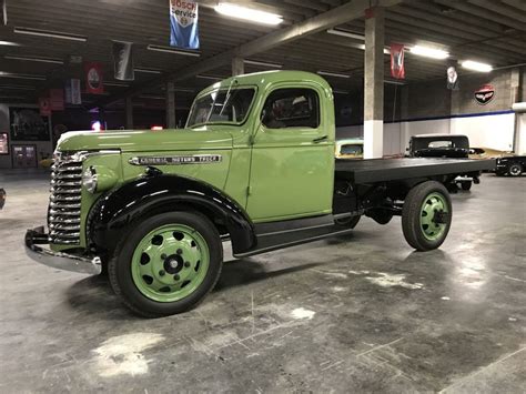 1939 GMC 1 5 TON FLATBED FARM TRUCK Truck The Vault MS