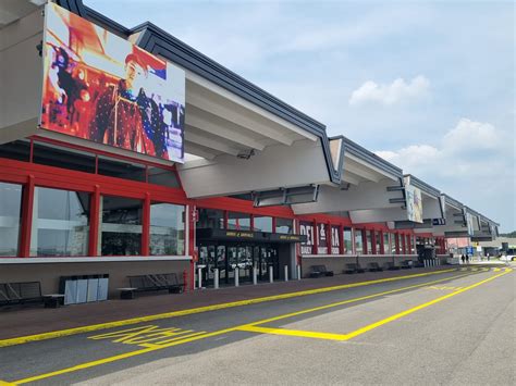 La SECONDA VITA del TERMINAL 2 di Malpensa: riapre dopo tre anni