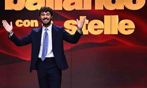 Angelo Madonia fuori da Ballando Con Le Stelle chi lo sostituirà nel