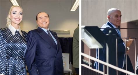 Berlusconi Come Sta Notte Tranquilla Al San Raffaele Si è Seduto Per