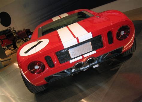 Ford GT - Performance, Price, and Photos