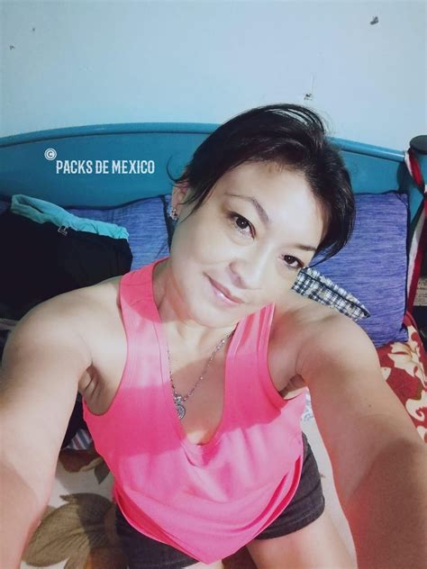 Erma Rosalía Herrera Tun Mérida Yucatán Pequeño Pack De Sexy Milf Mostrando Sus Tetas