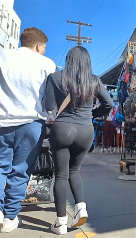 Latina In Black Leggings Vtl Oc Spandex Leggings Yoga Pants Forum
