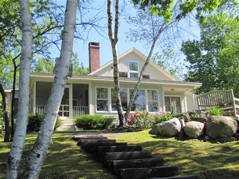 Coastal Maine Oceanfront Home With Over 110 Ft Of Waterfront Sweeping