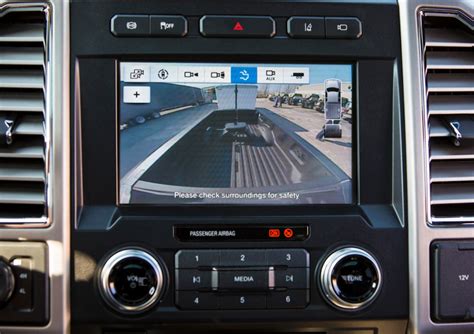 New Ford Super Duty Backup Cameras Let You Monitor Your Trailer From