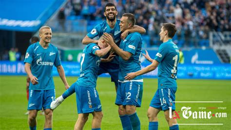 Зенит (Zenit) – футбольный клуб из Санкт-Петербурга
