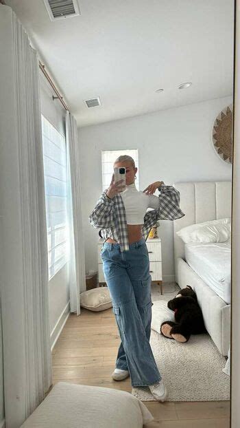 Bella Thorne Bellathorne Nude OnlyFans Photo The Fappening Plus