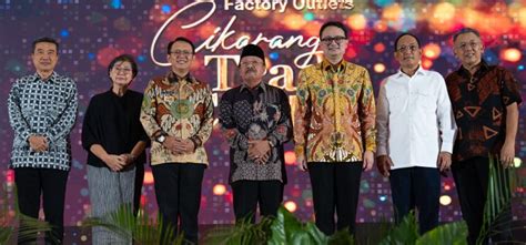 Wamendag Jerry Sambuaga Resmikan Factory Outlets Cikarang Trade Center