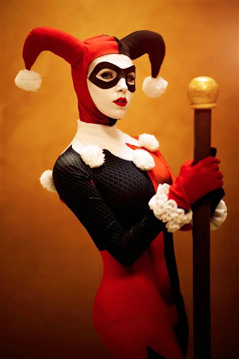Harley Quinn DC Comics by kindnesskindi : r/cosplaygirls